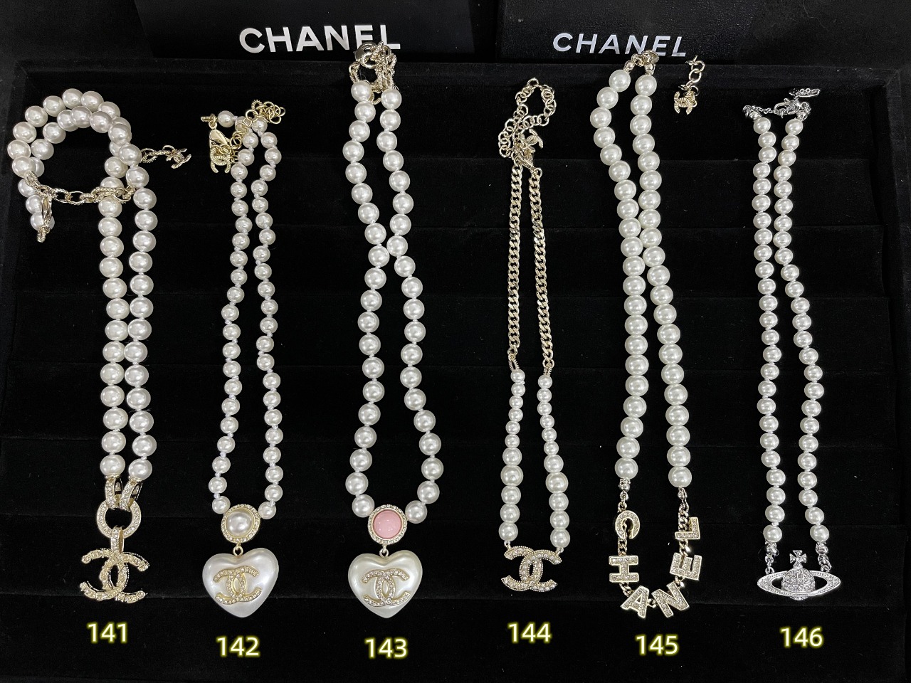Chanel Earrings L