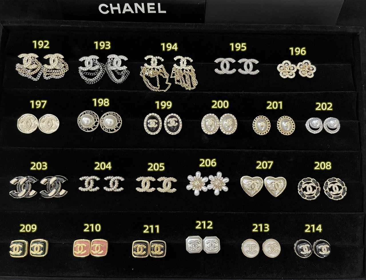 Chanel Earrings L