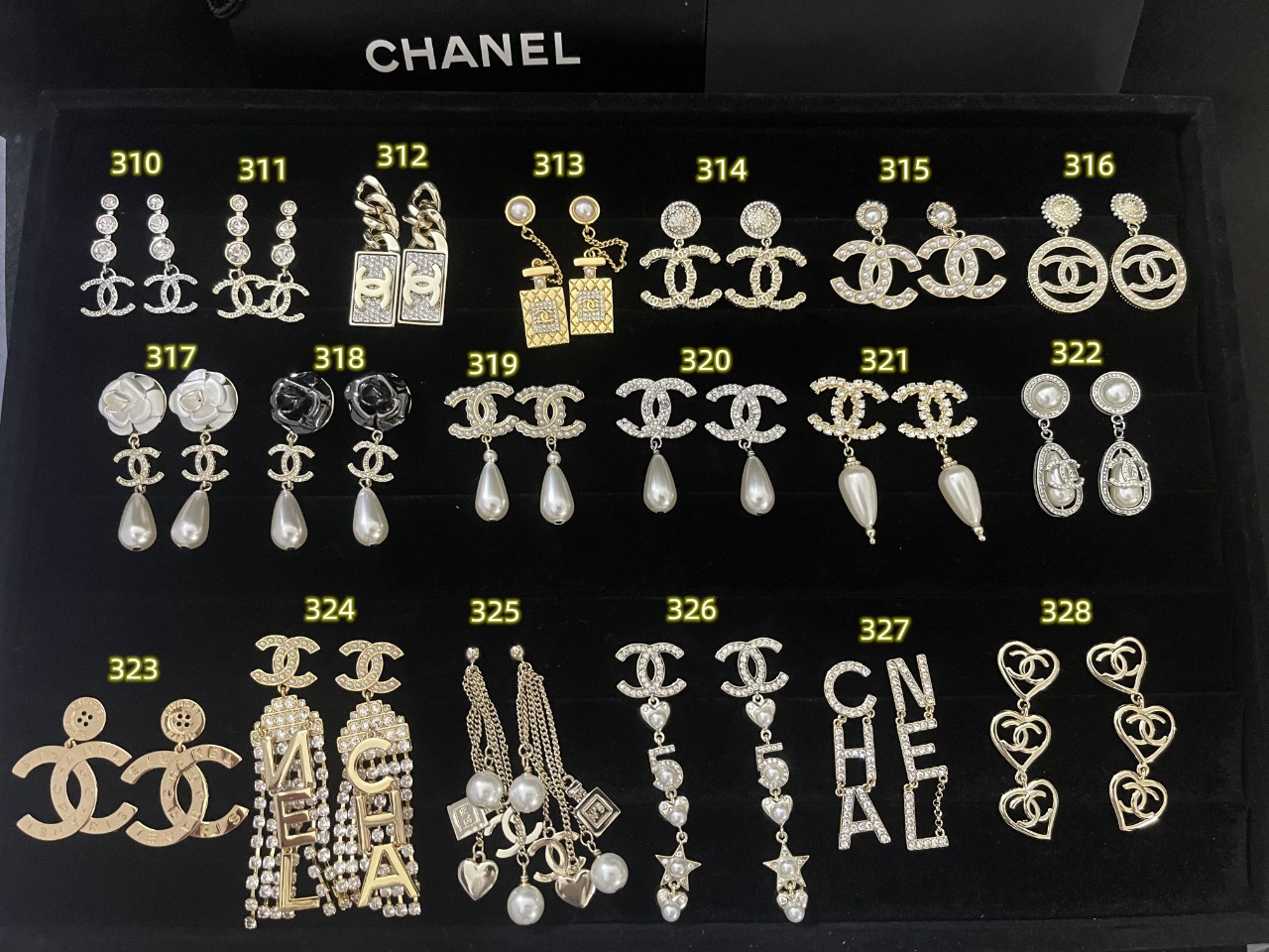 Chanel Earrings L