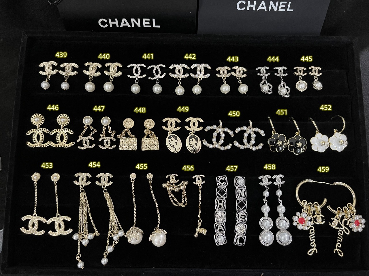 Chanel Earrings L