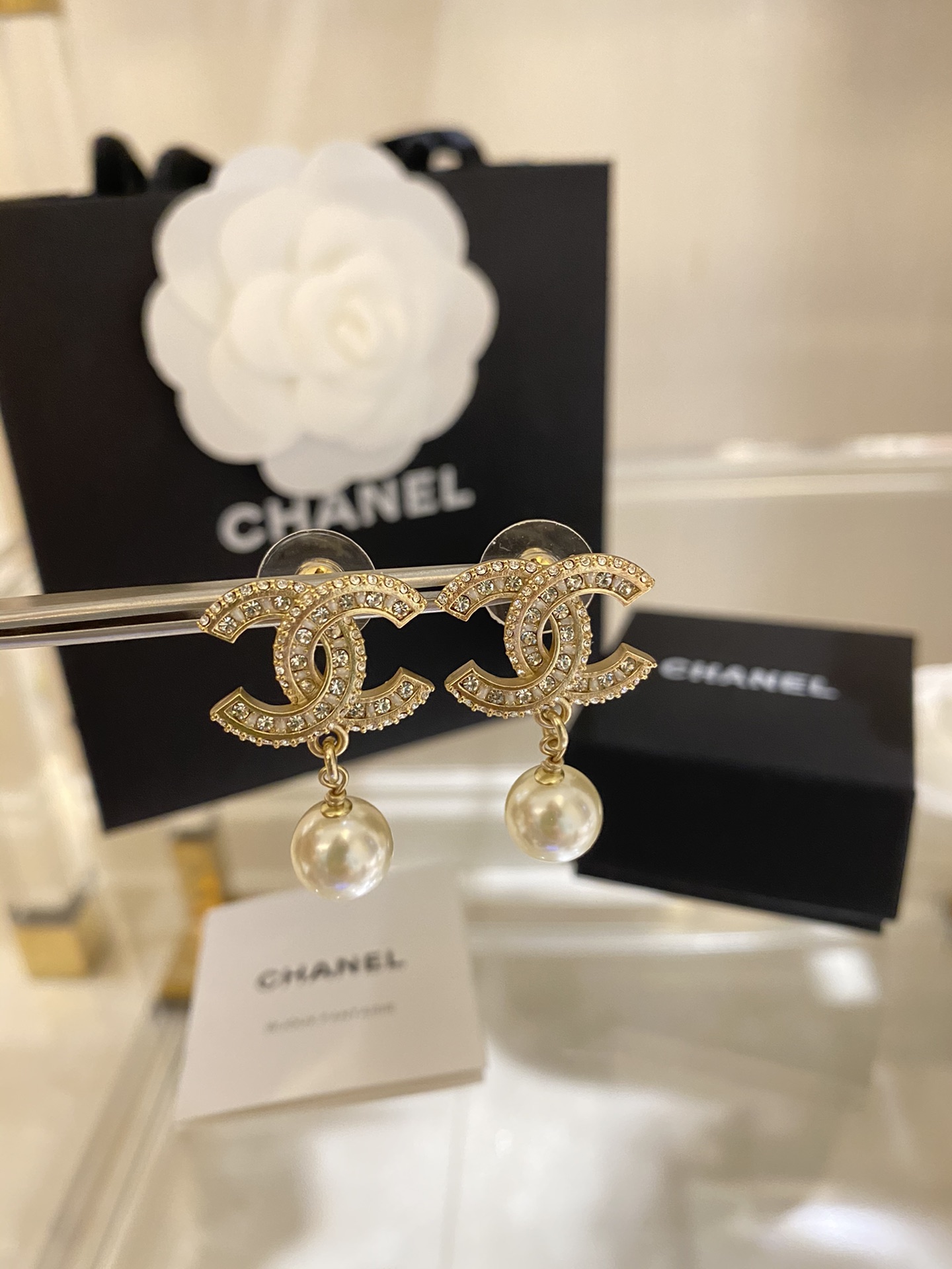 Chanel Earrings Pearl L