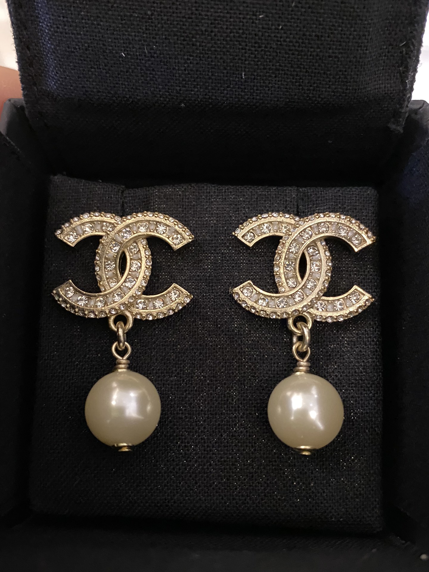 Chanel Earrings Pearl L