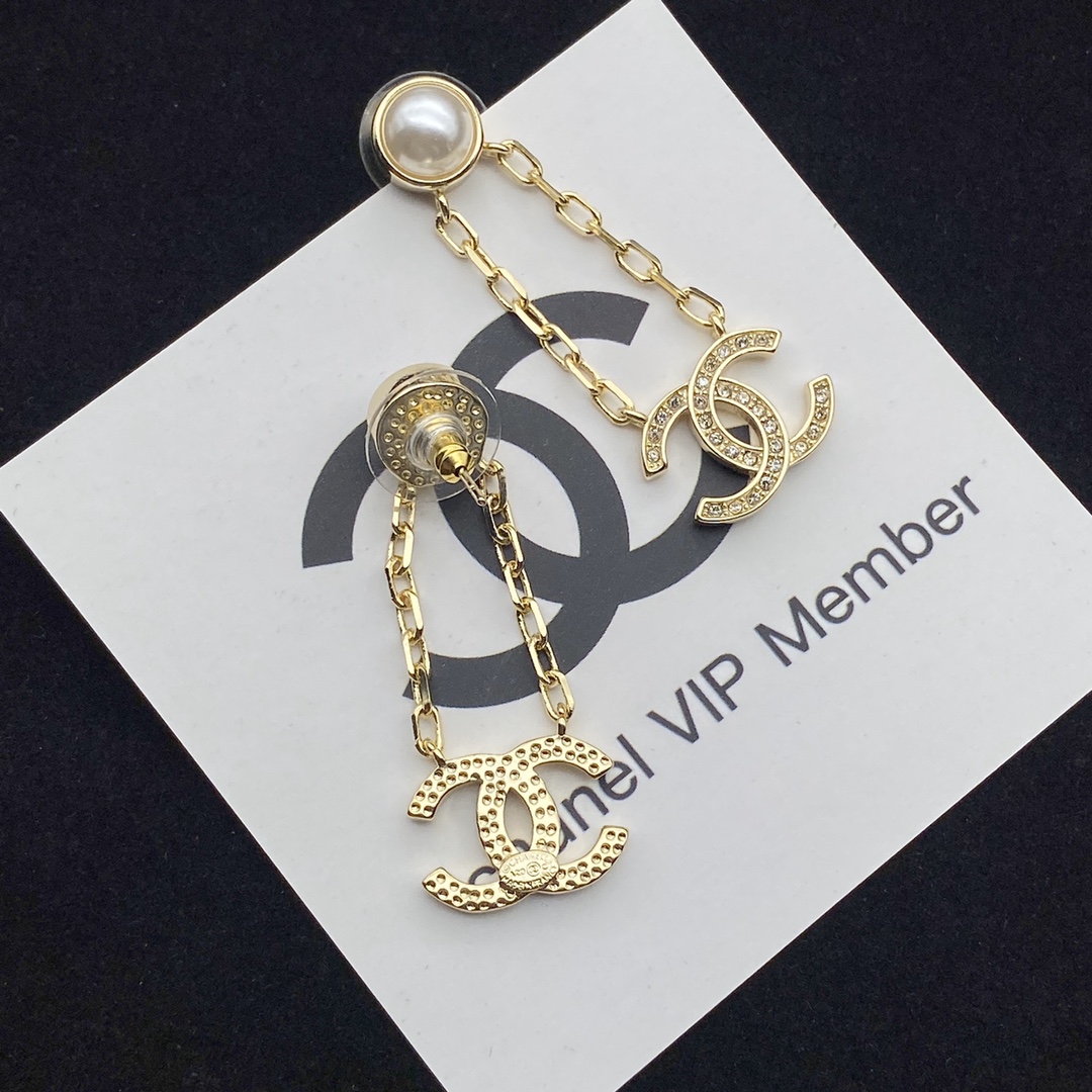 Chanel Earrings L