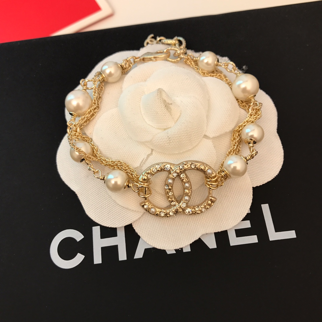 Chanel Bracelet Pearl