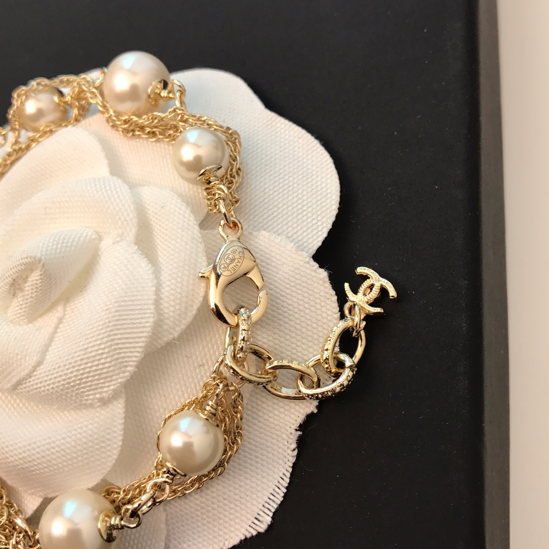 Chanel Bracelet Pearl