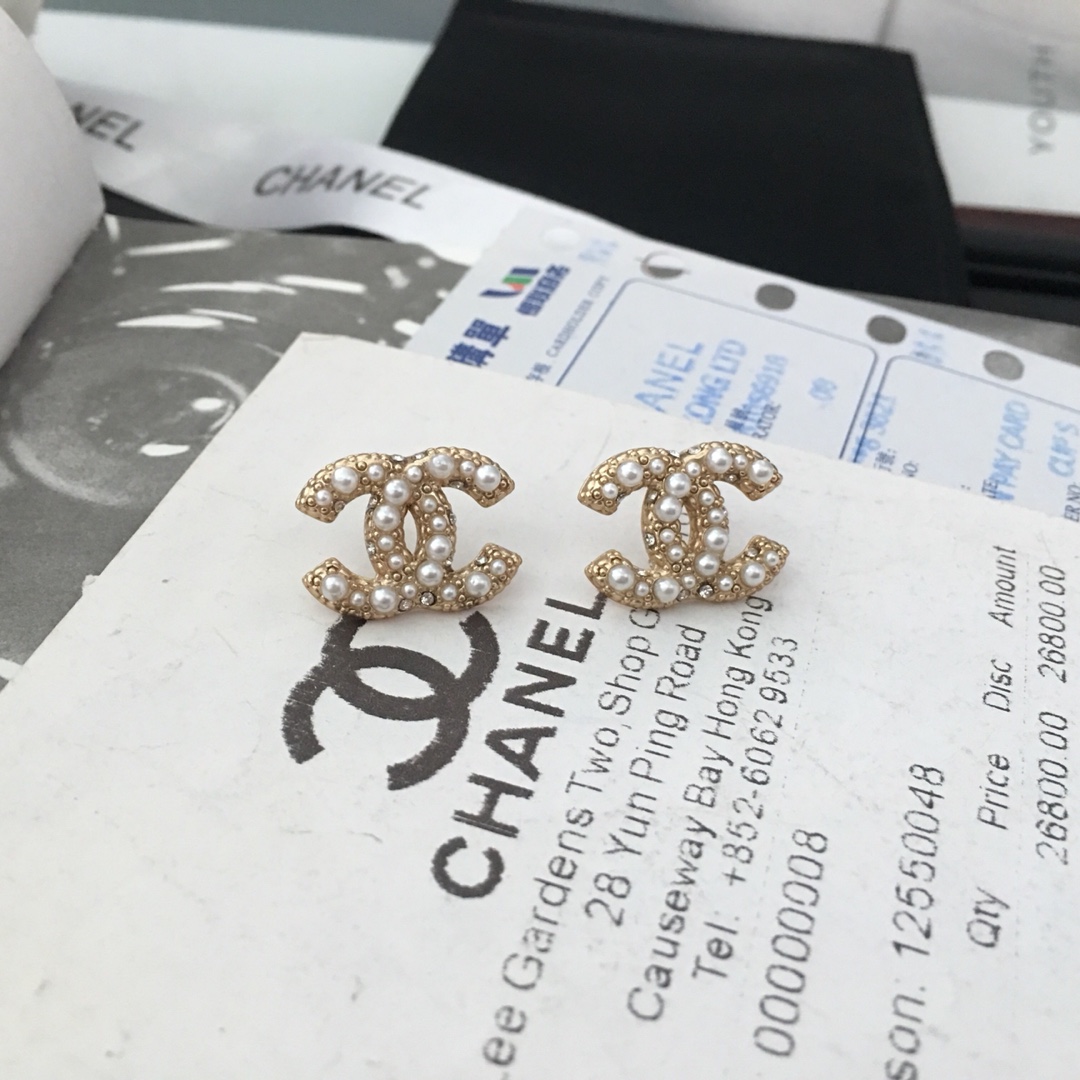 Chanel Earrings Pearl L