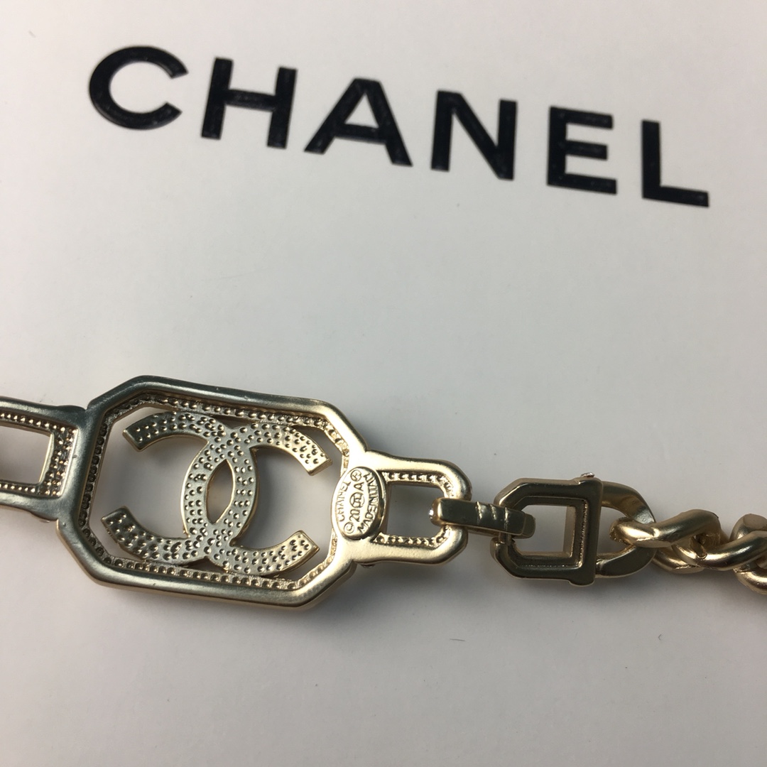 Chanel Necklace Pearl L