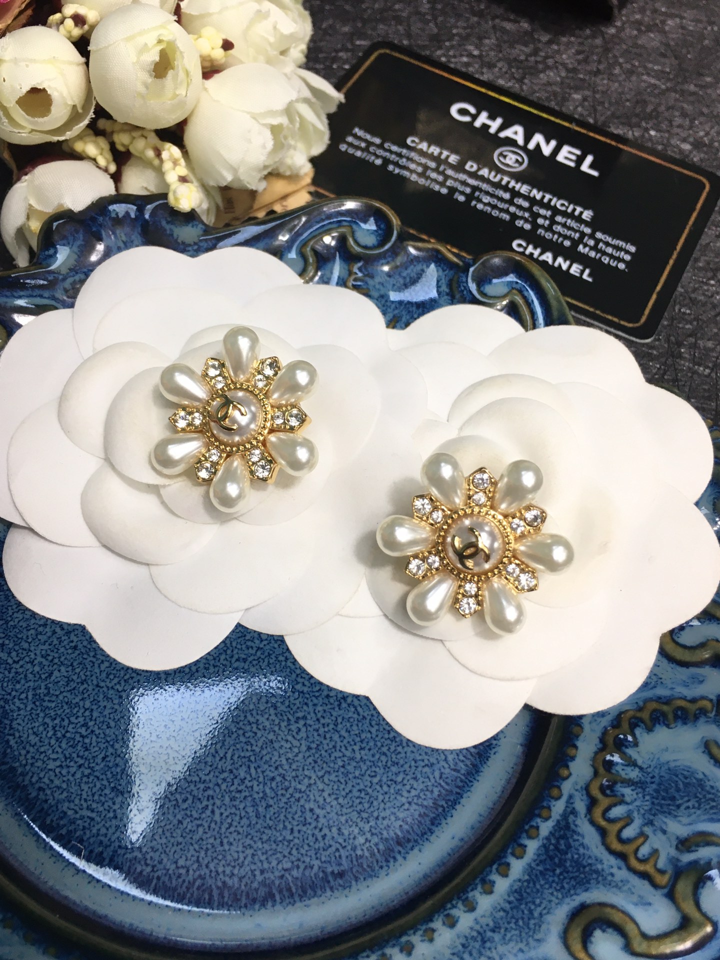 Chanel Earrings Pearl L