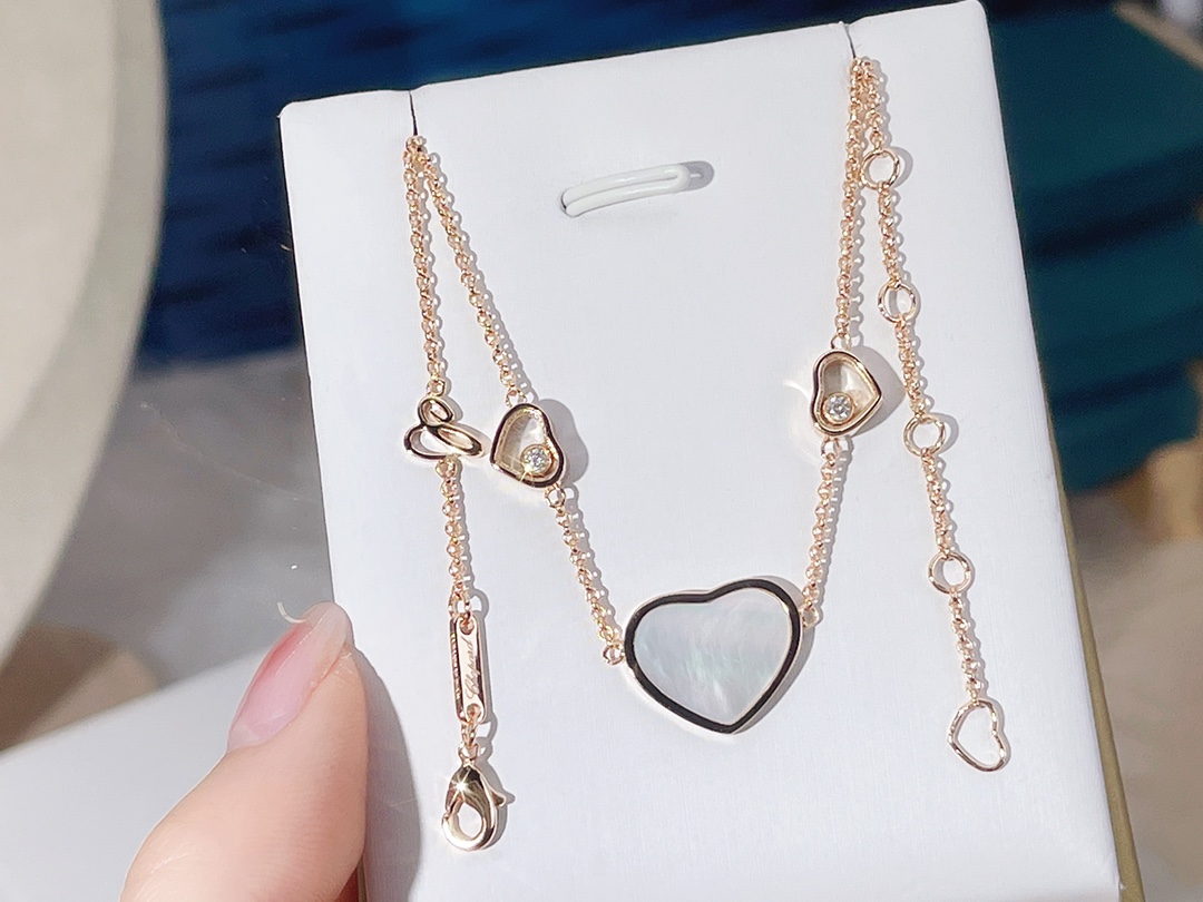 Chanel Female Necklace S