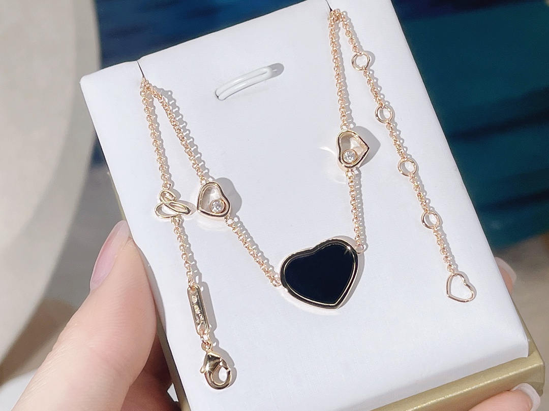 Chanel Female Necklace S