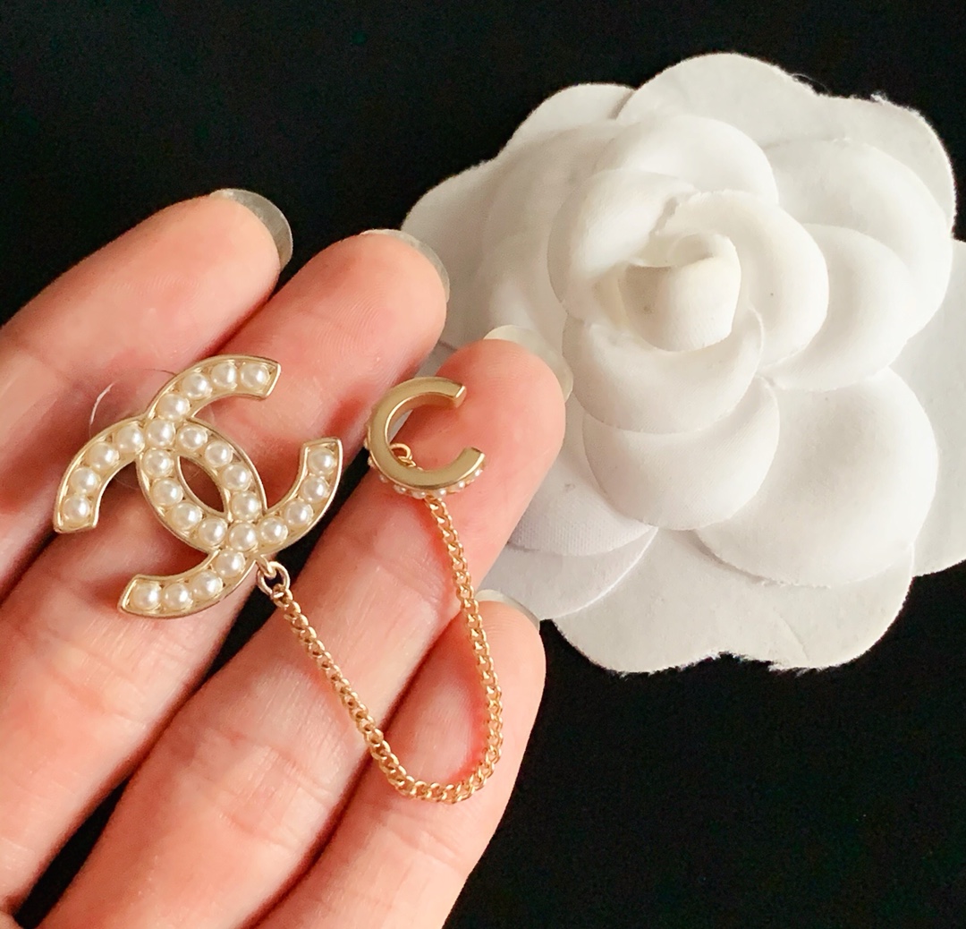 Chanel Earrings Silver