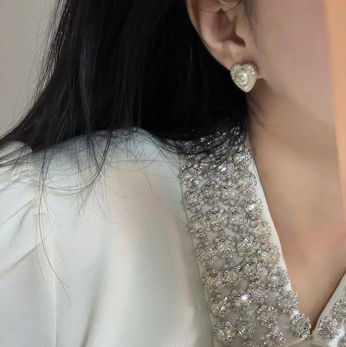 Chanel Earrings Pearl