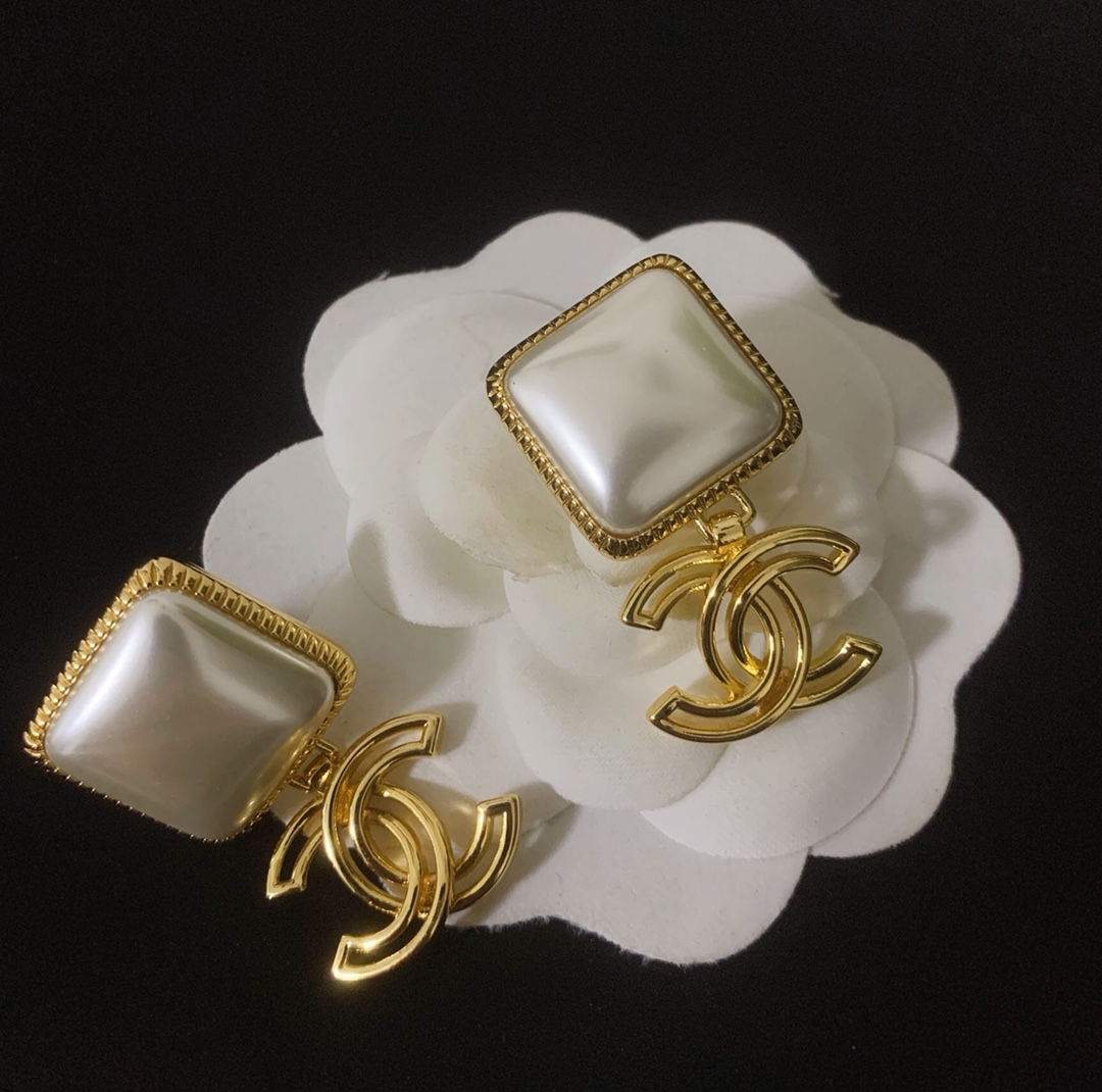 Chanel Earrings Silver