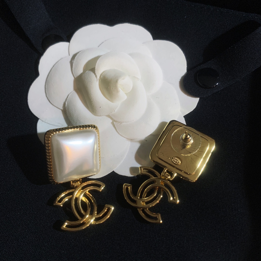 Chanel Earrings Silver