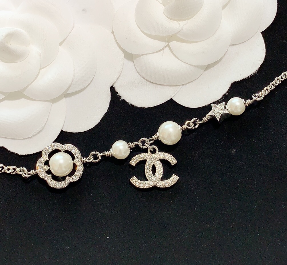 Chanel Bracelet Pearl