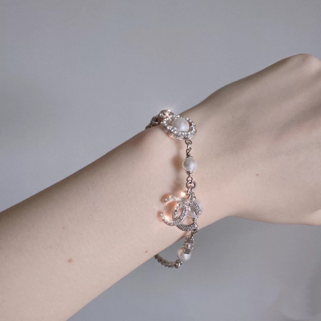 Chanel Bracelet Pearl