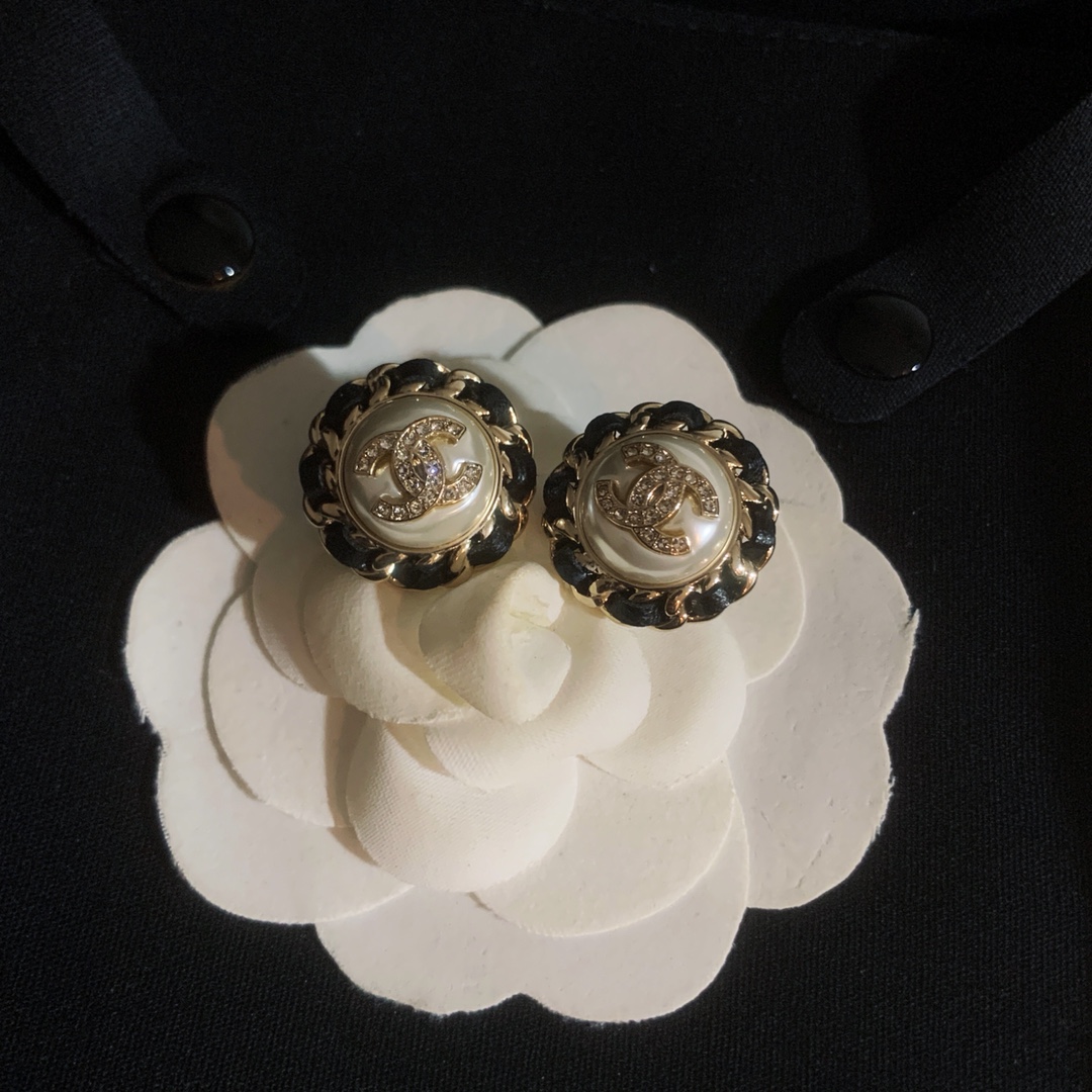 Chanel Earrings Silver