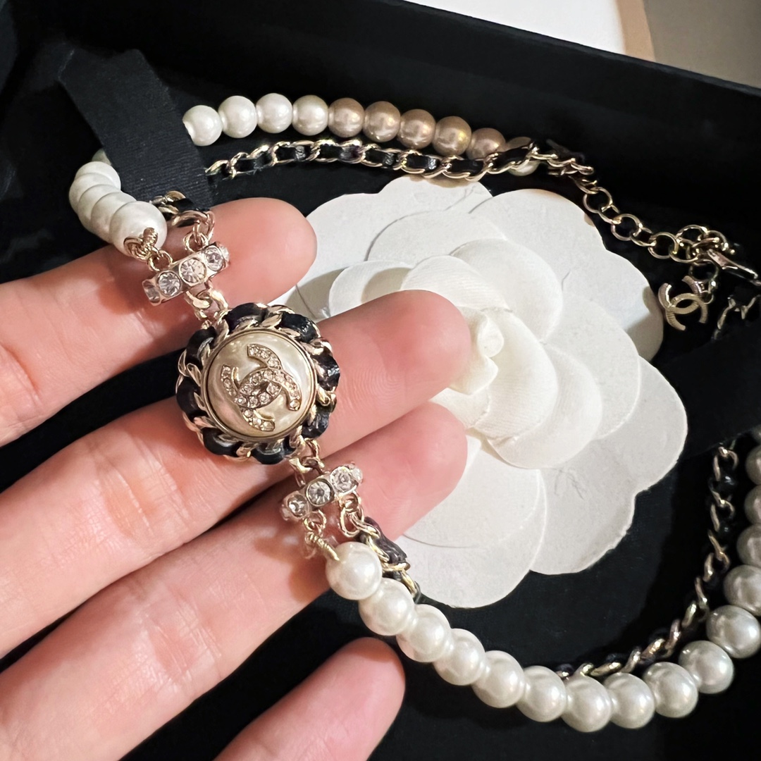 Chanel Necklace Pearl