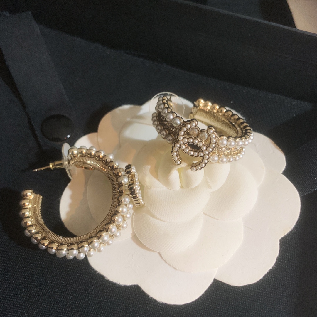 Chanel Earrings Silver