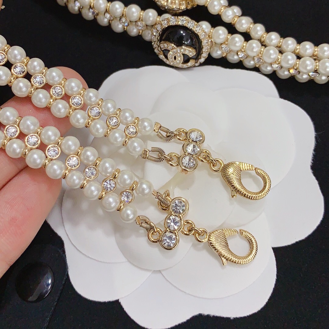 Chanel Necklace Pearl
