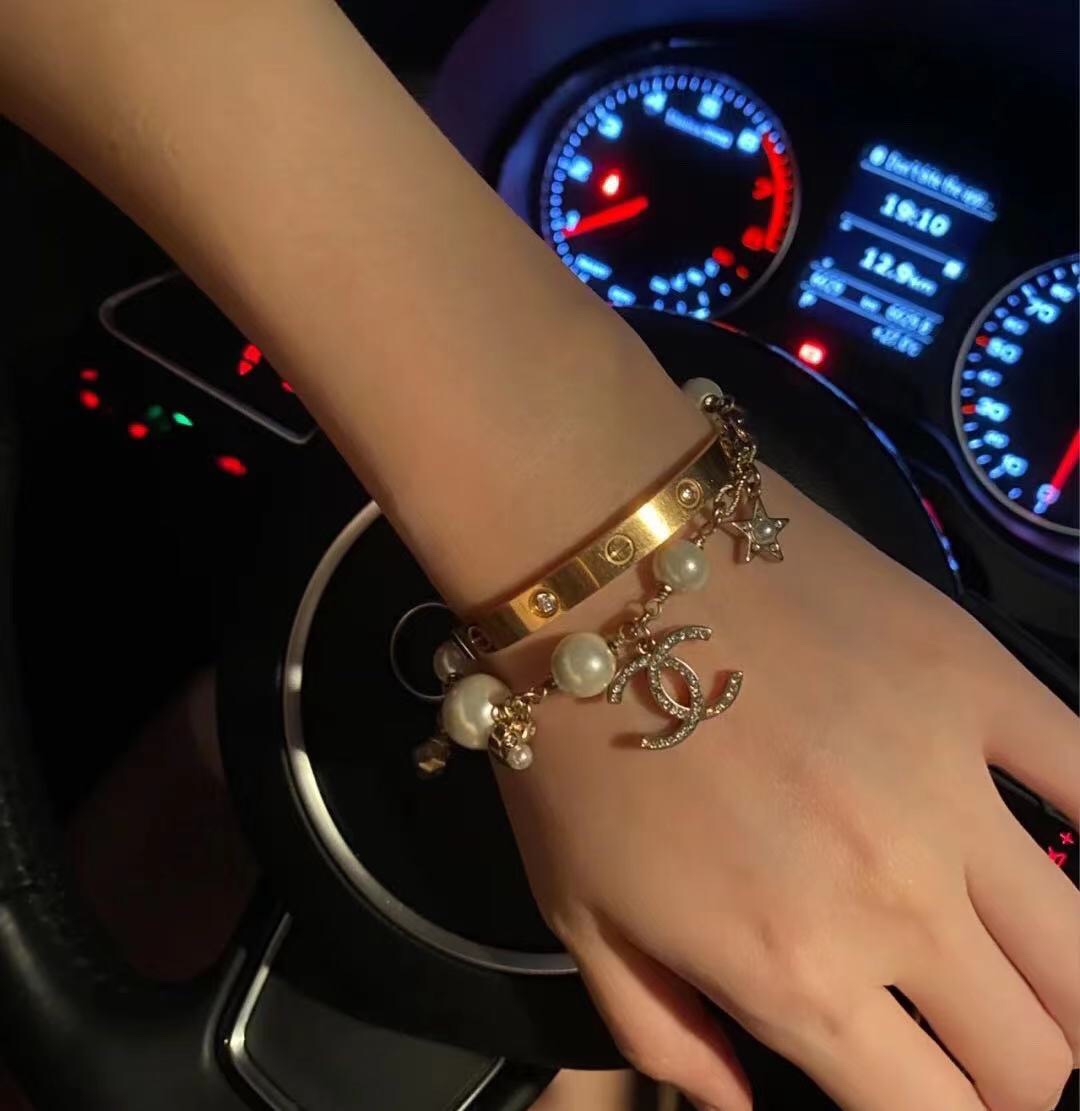 Chanel Bracelet Pearl