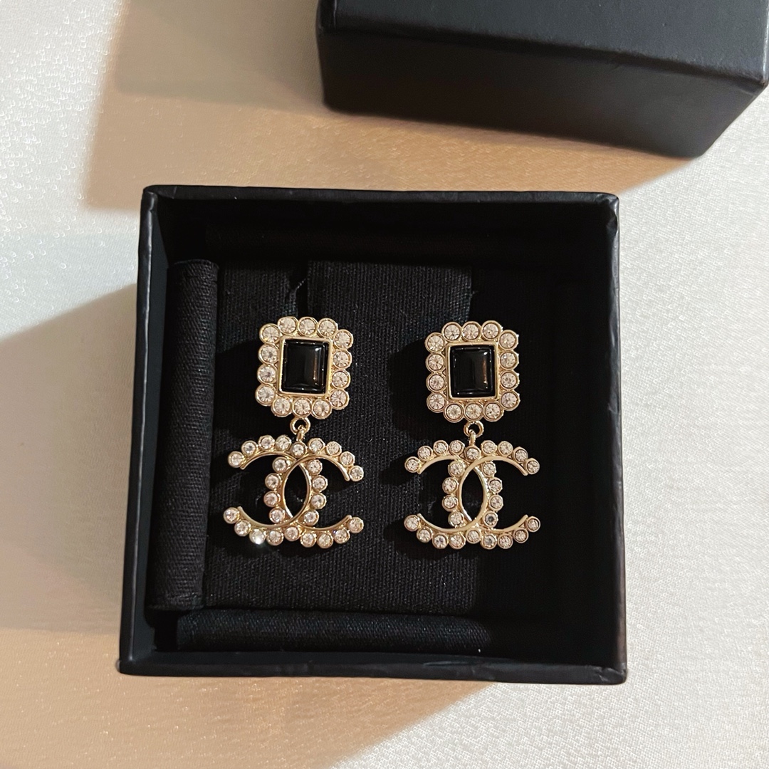 Chanel Earrings Silver Purple