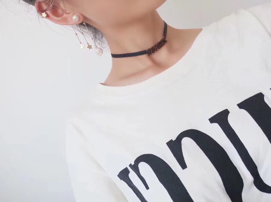 Chanel Earrings Pearl