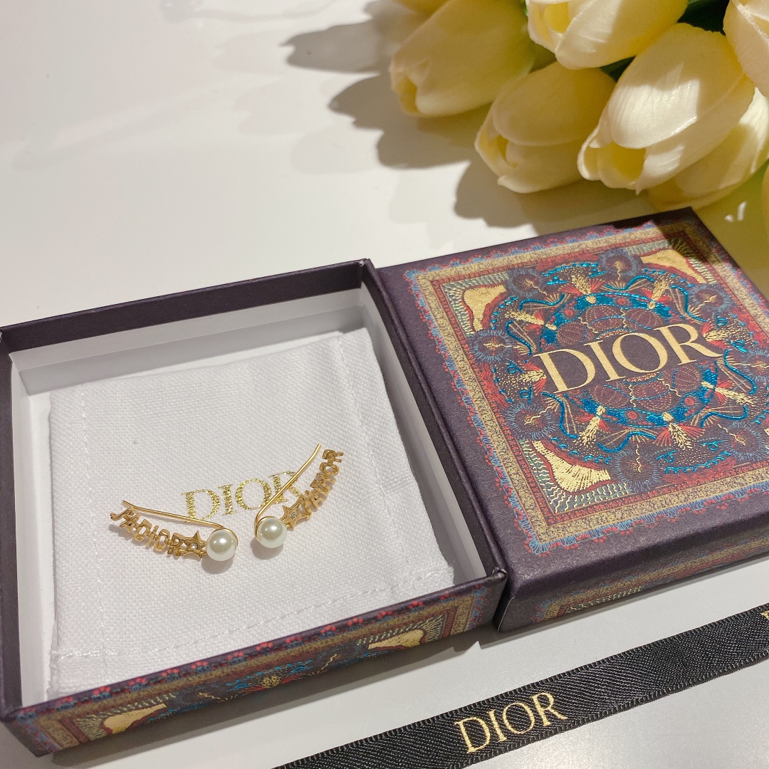 Dior Earrings Pearl