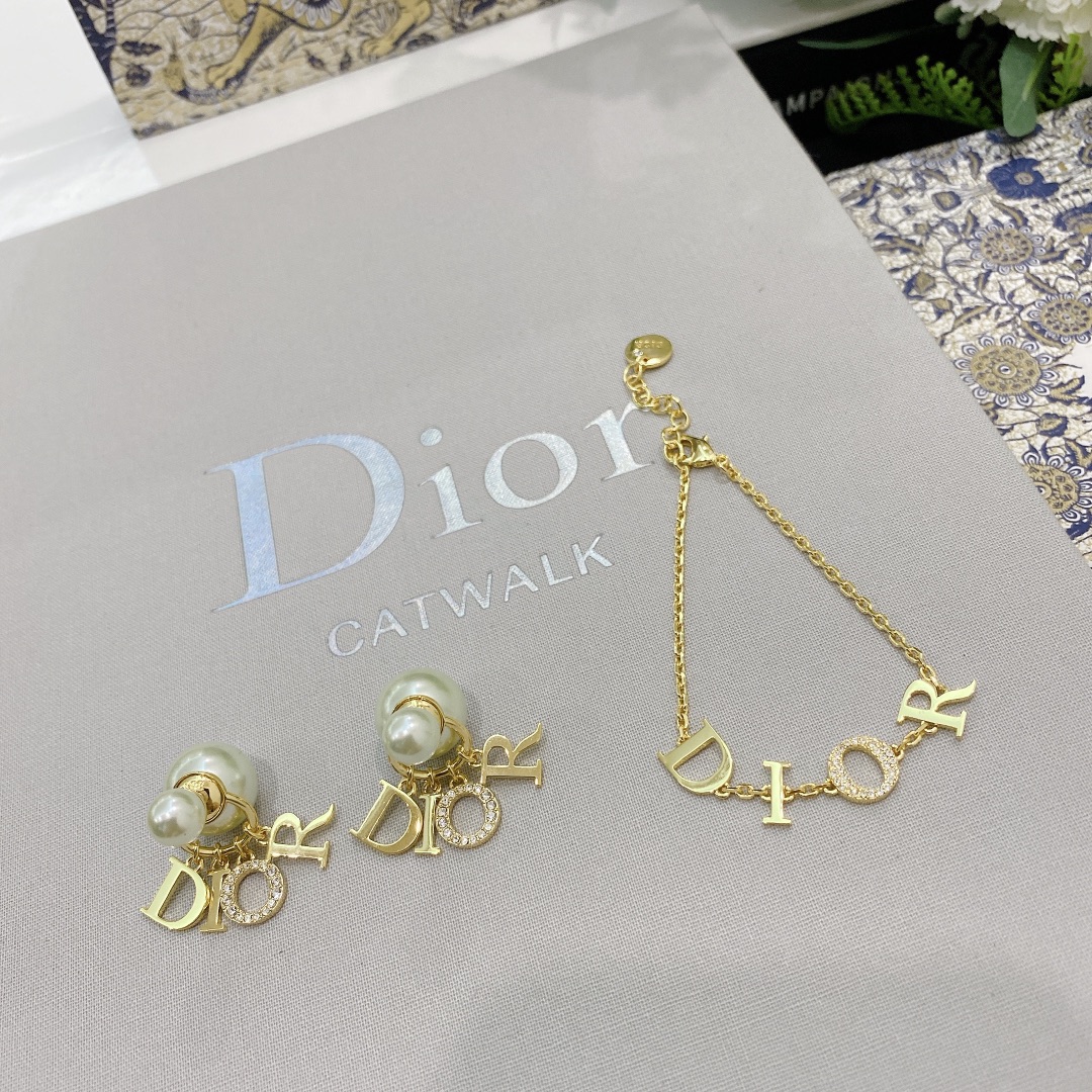 Dior Basic Jewelry
