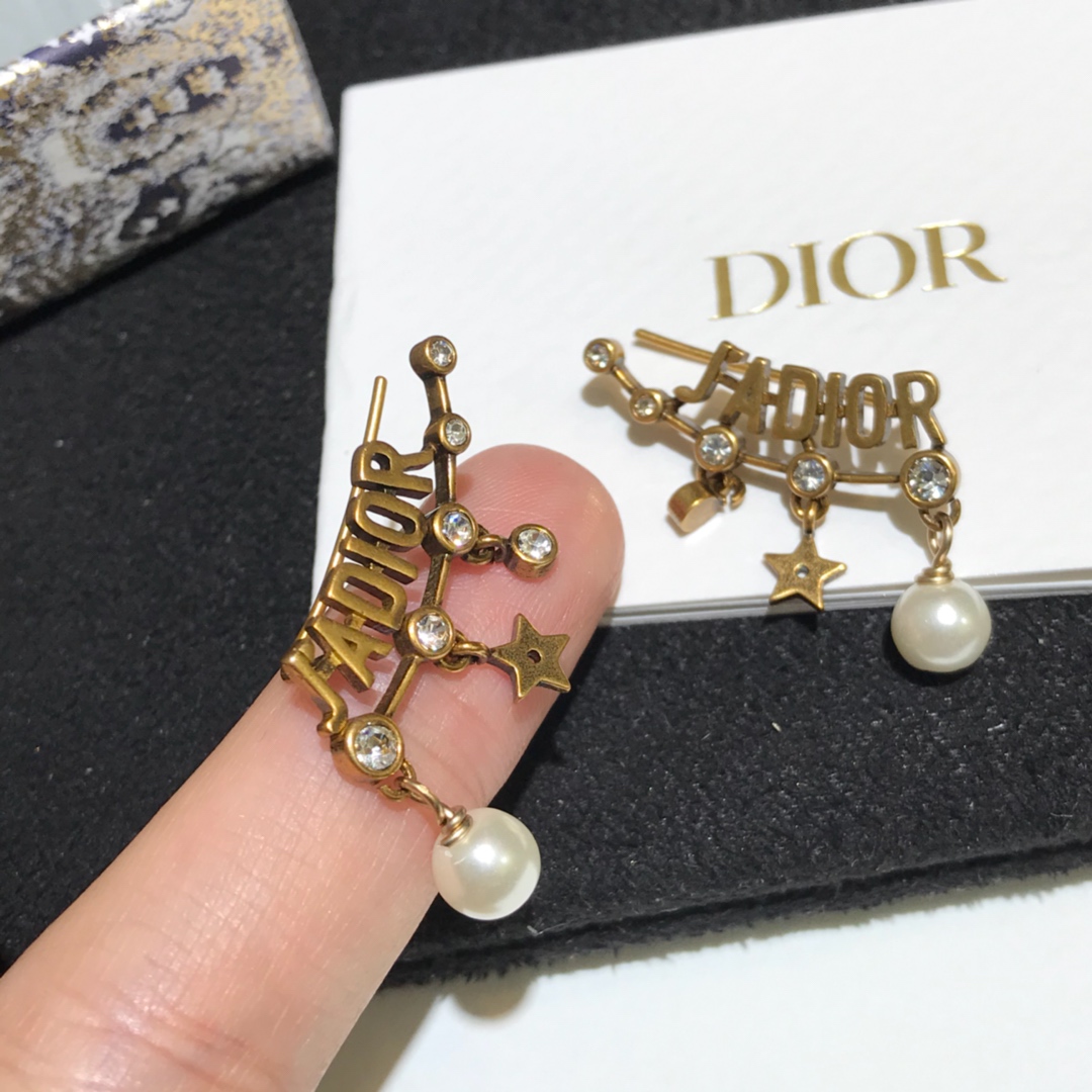 Dior Earrings Pearl