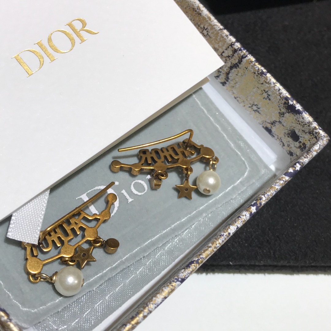 Dior Earrings Pearl