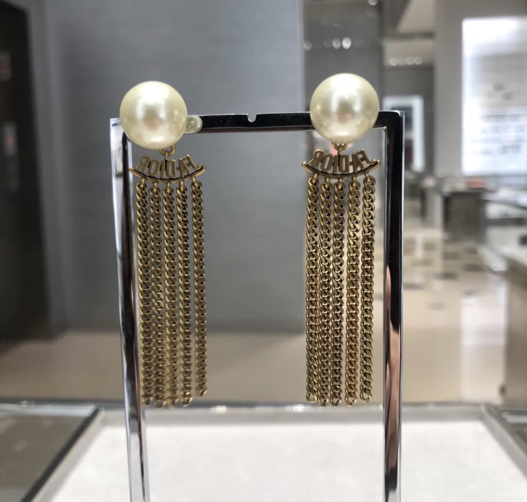 Dior Earrings Pearl