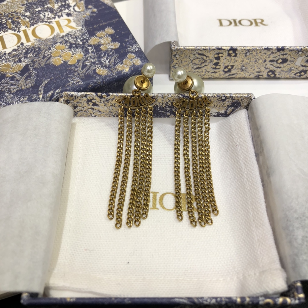 Dior Earrings Pearl