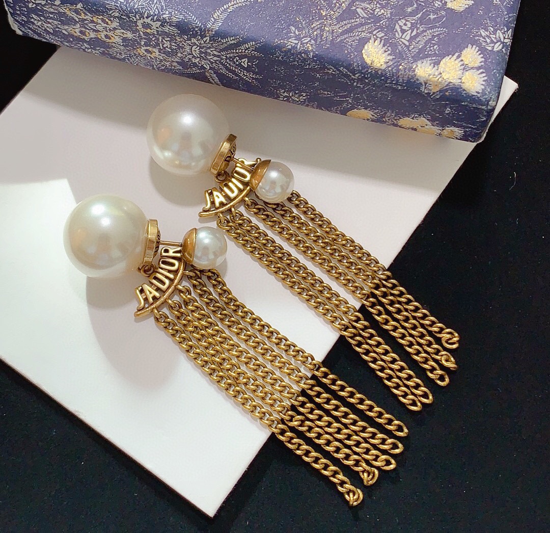 Dior Earrings Pearl