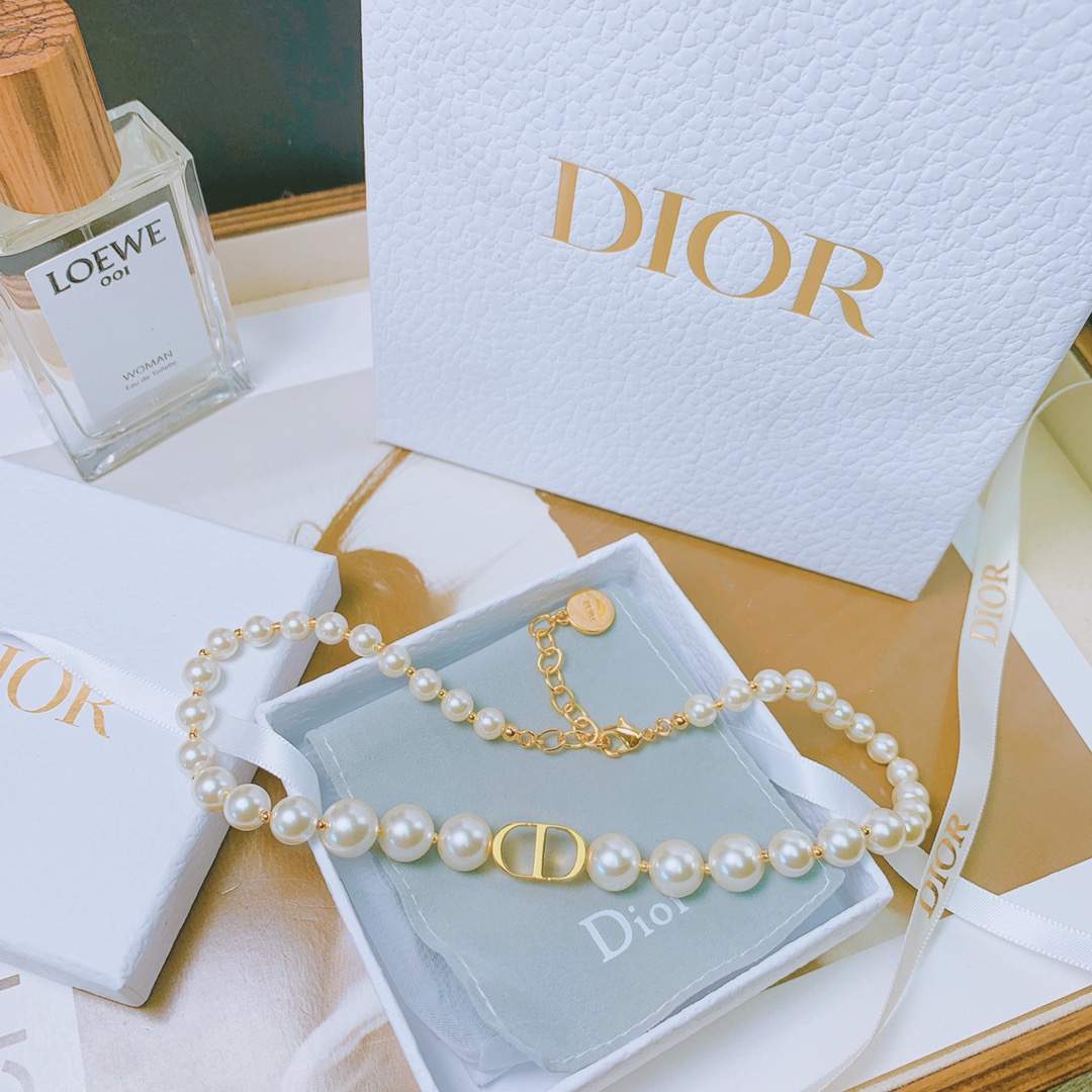 Dior Necklace Pearl