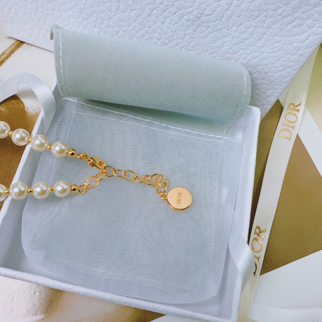 Dior Necklace Pearl