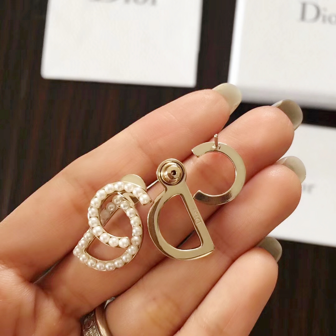 Dior Earrings Pearl Gold