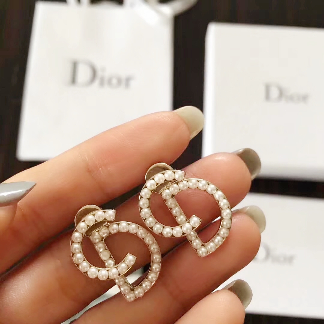 Dior Earrings Pearl Gold