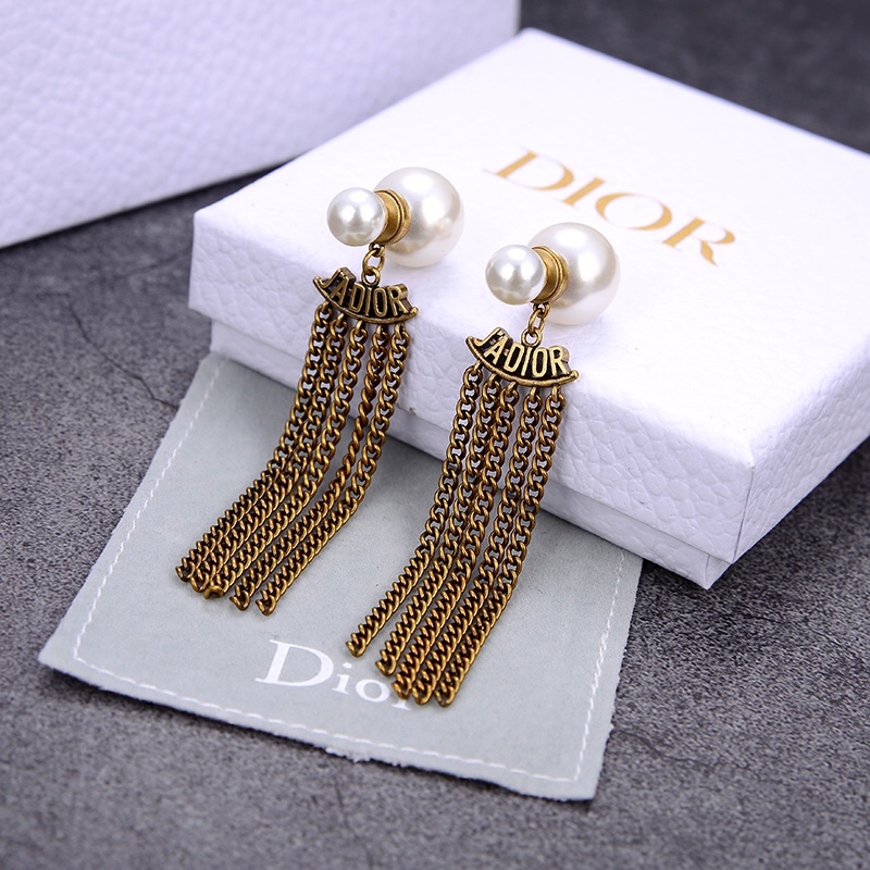 Dior Basic Jewelry Pearl