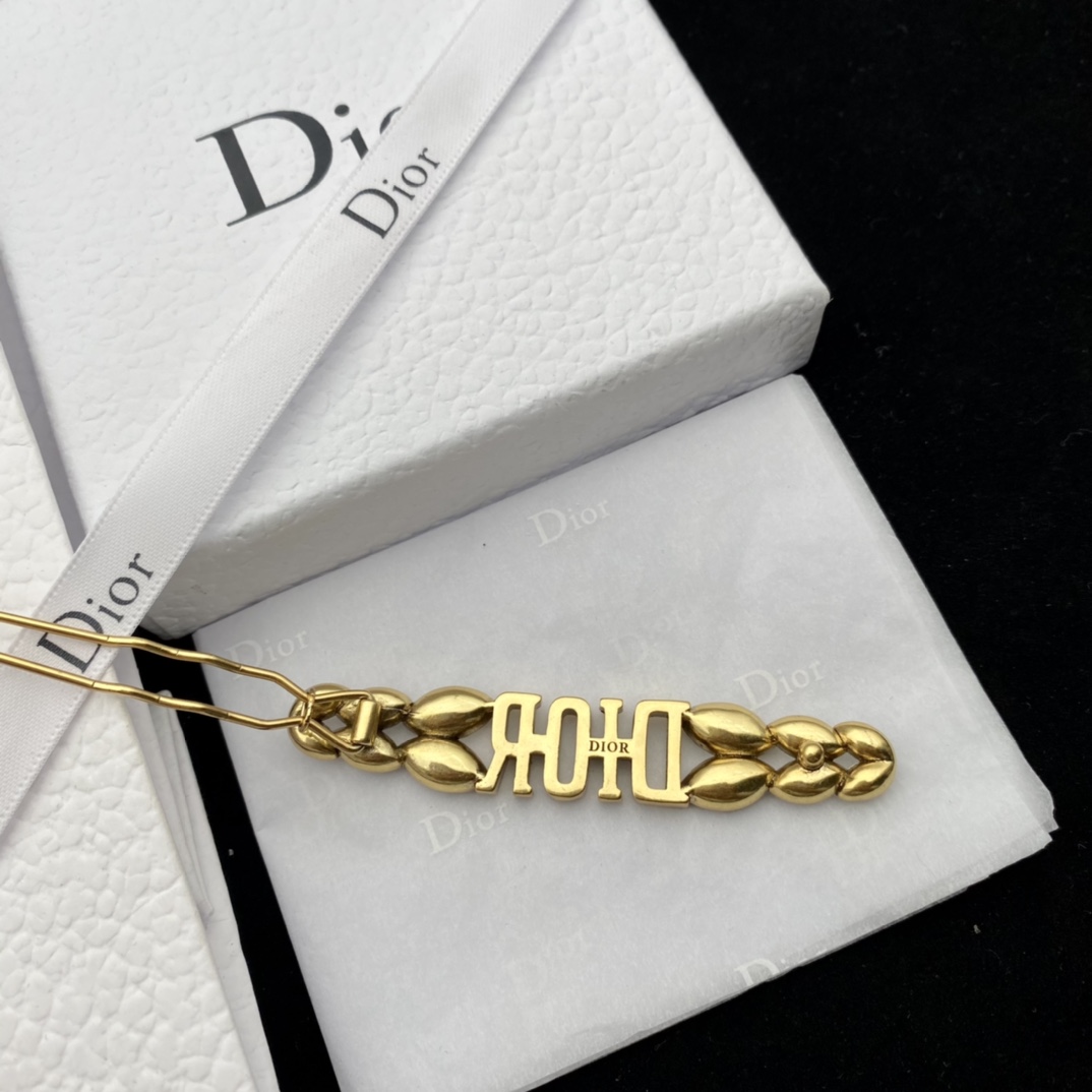 Dior Basic Jewelry Diamond
