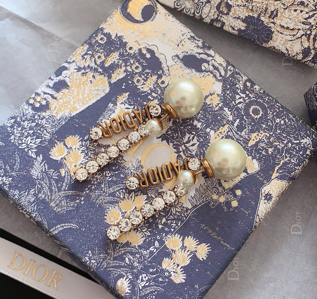 Dior Earrings Pearl
