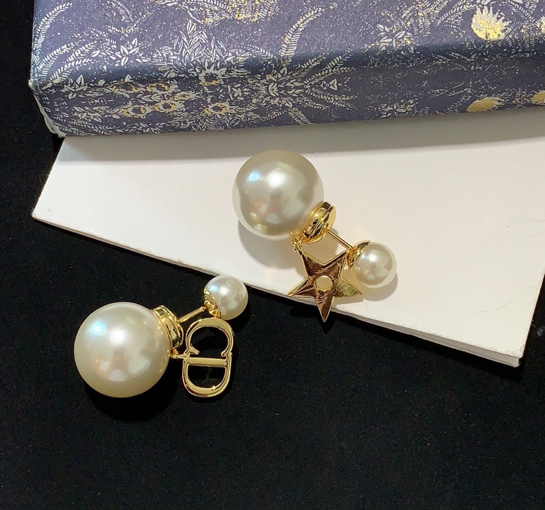 Dior Earrings Pearl