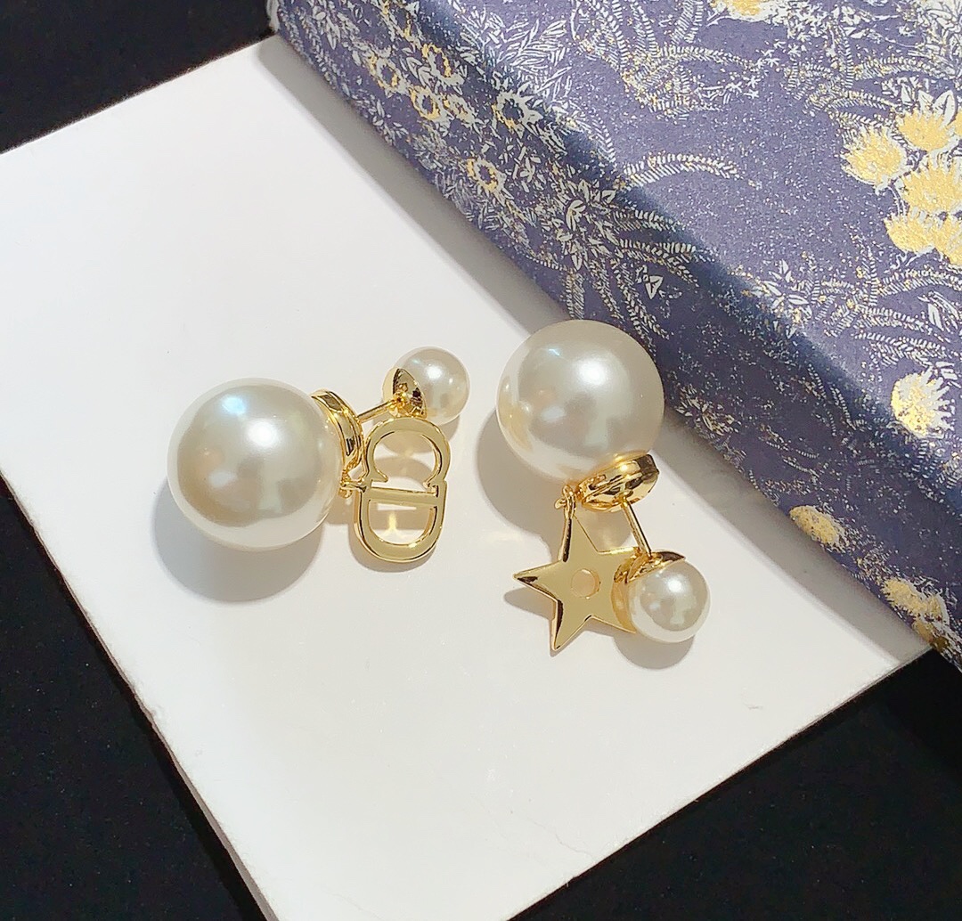 Dior Earrings Pearl