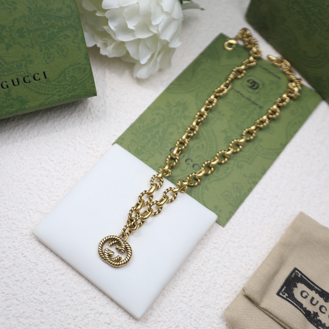 Gucci Necklace L