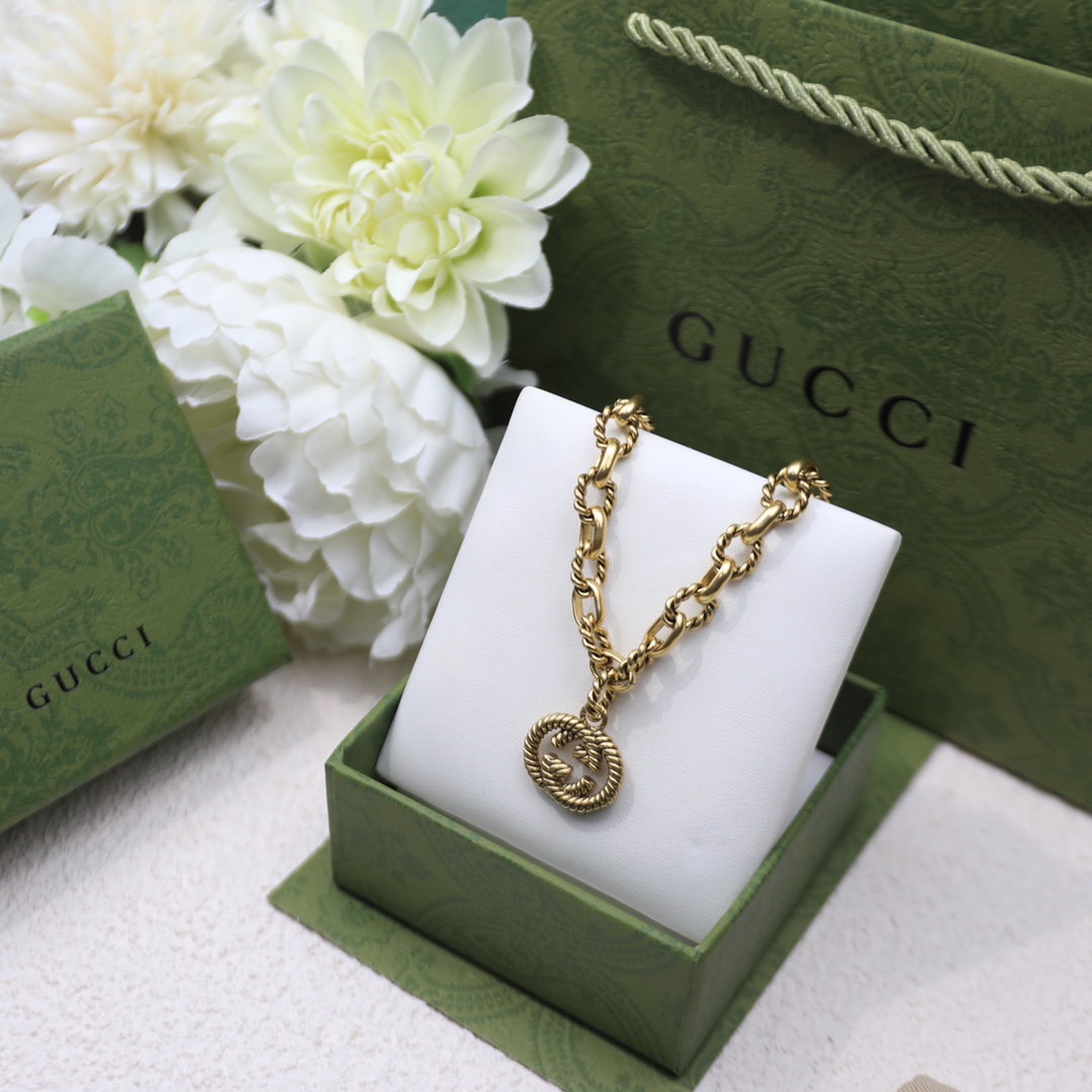 Gucci Necklace L