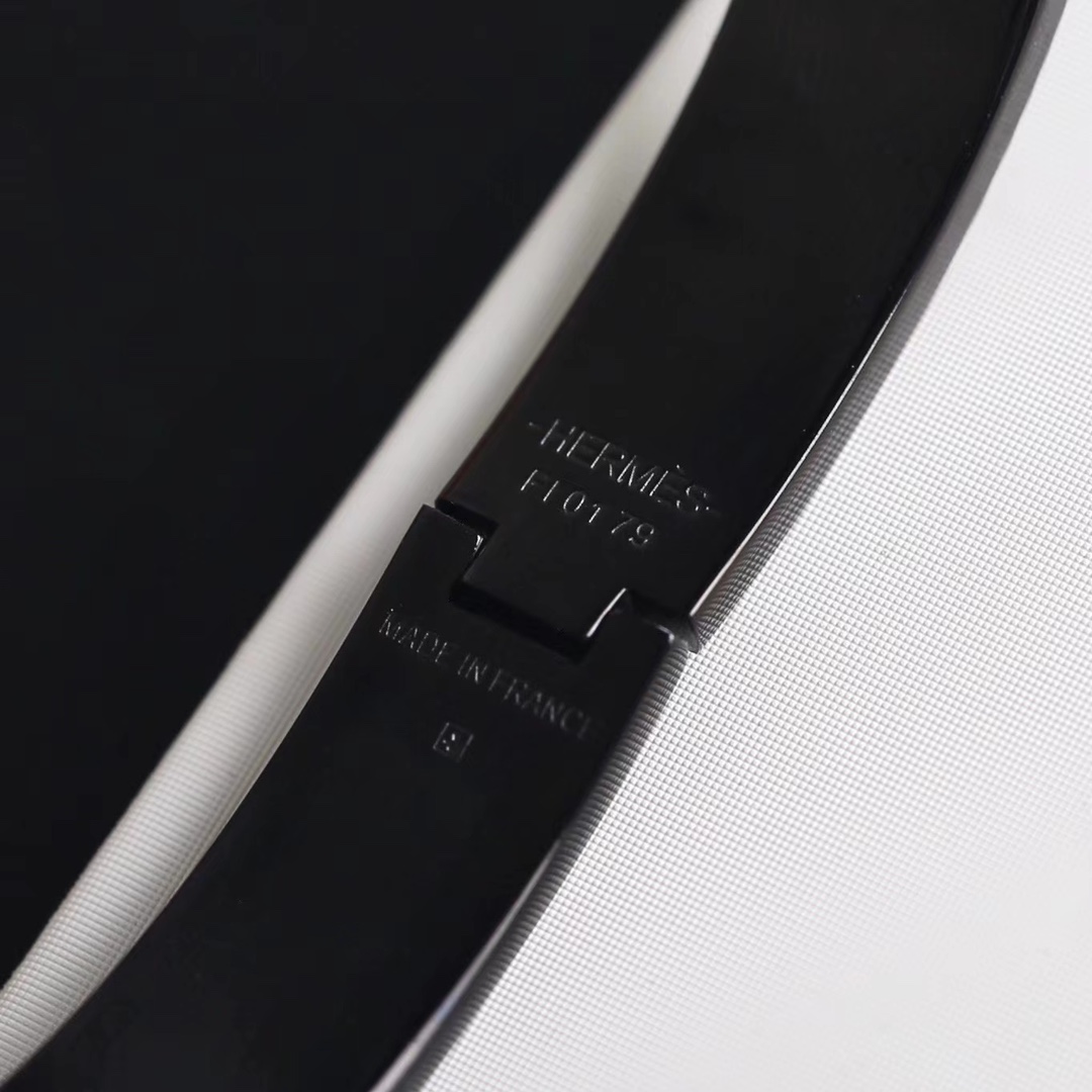 Hermès Bangle Black M-l-s
