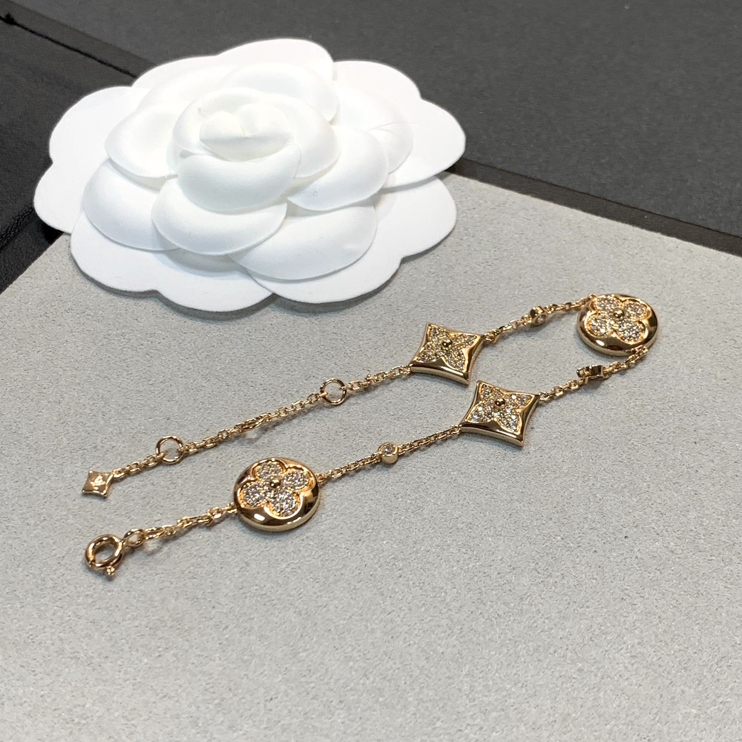 Lv Bracelet Diamond Rose Gold S-l-m