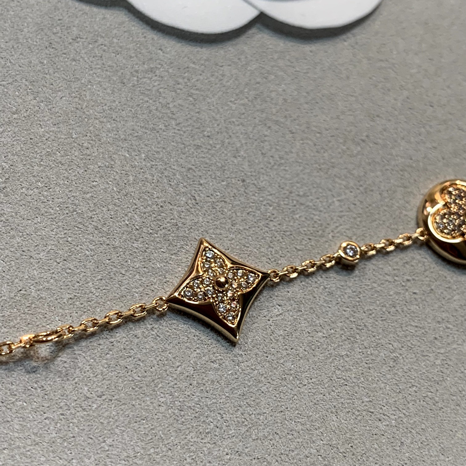 Lv Bracelet Diamond Rose Gold S-l-m