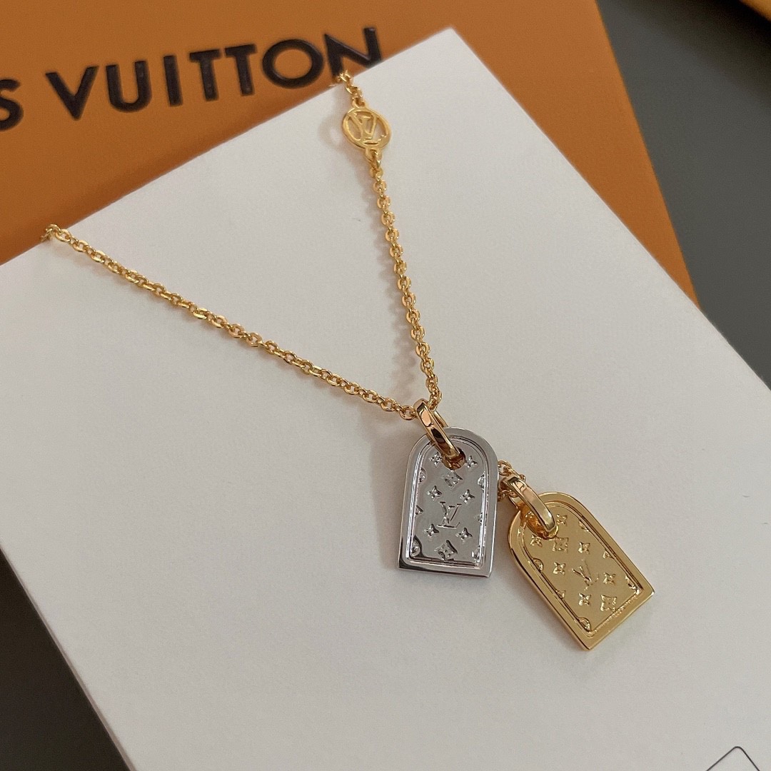 Louis Vuitton Necklace Adjustable L