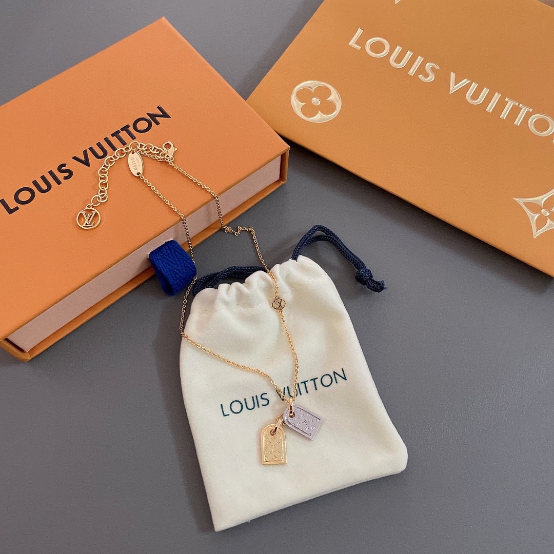 Louis Vuitton Necklace Adjustable L